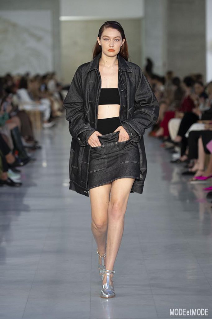 Max_Mara_SS22_046