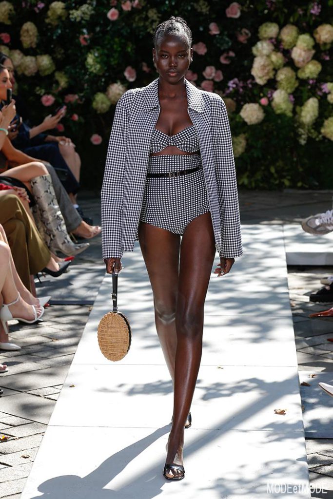 SS22