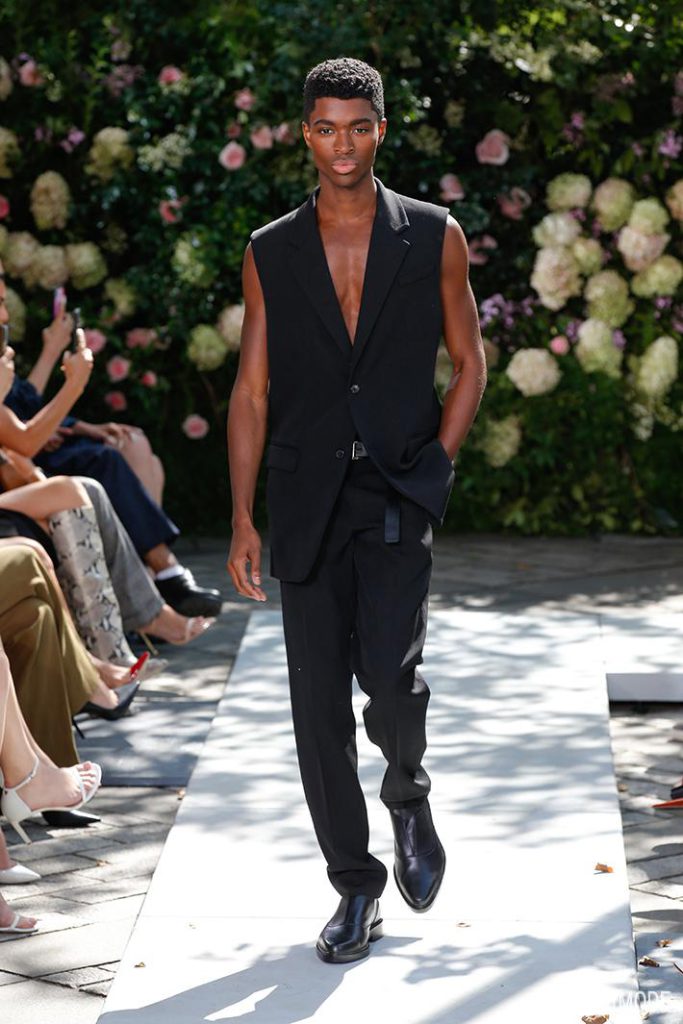 SS22