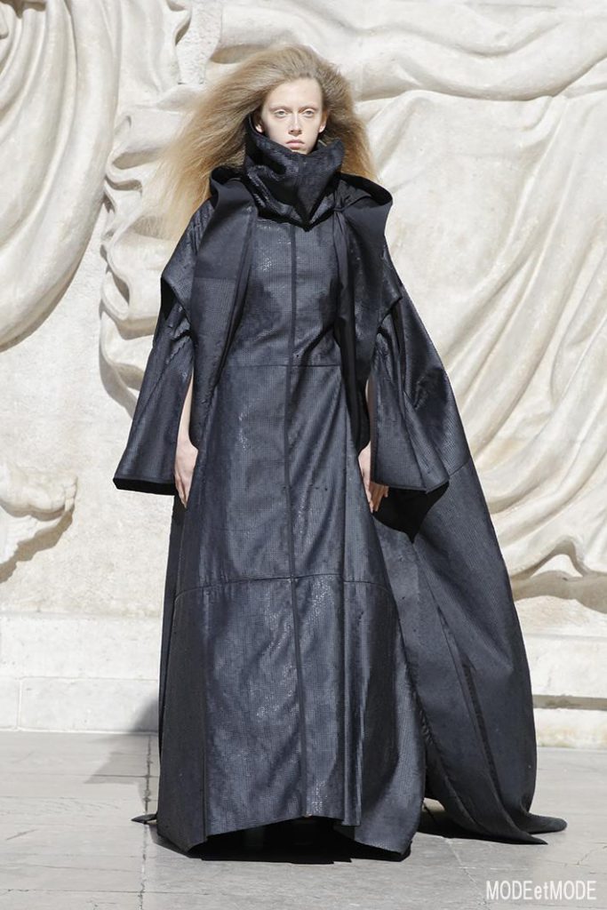 Rick_Owens_SS22_007