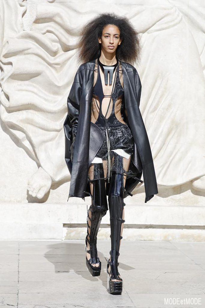 Rick_Owens_SS22_009