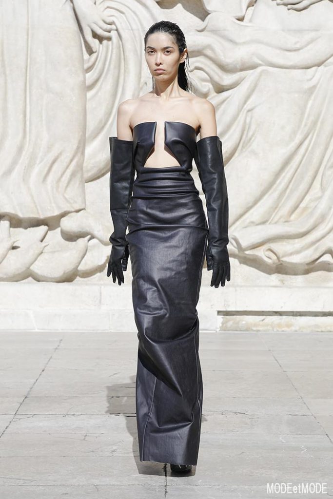 Rick_Owens_SS22_019