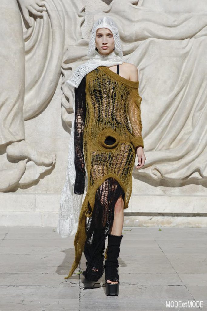 Rick_Owens_SS22_024