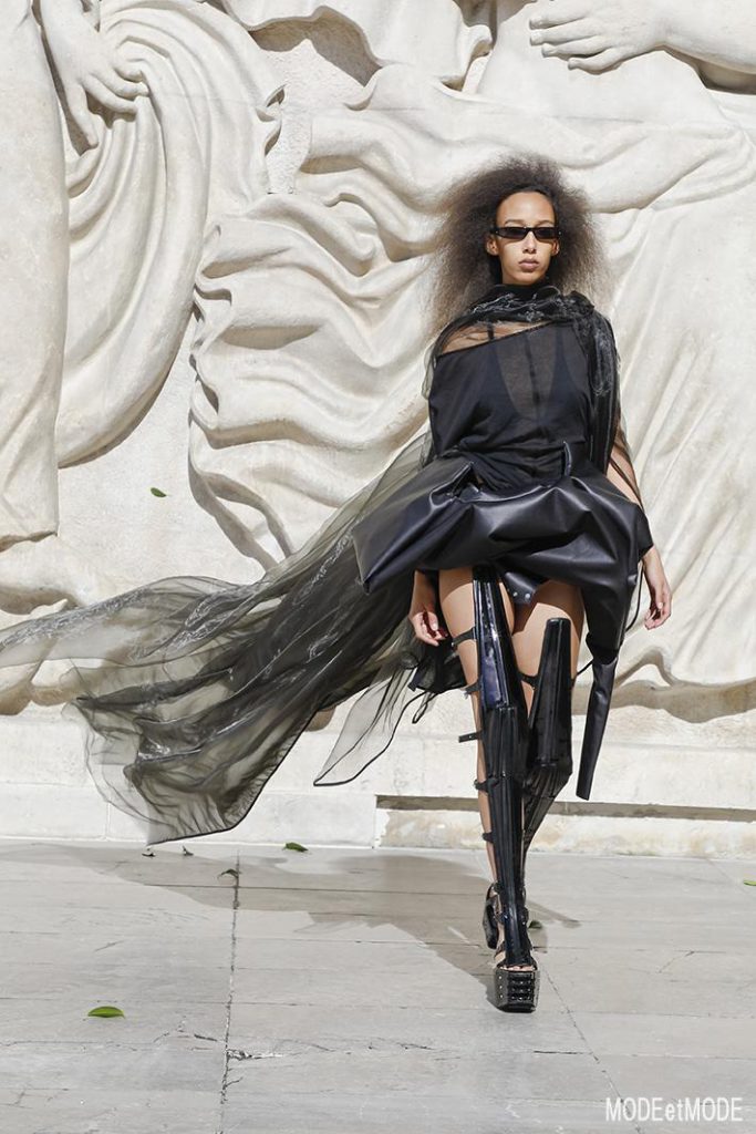 Rick_Owens_SS22_025