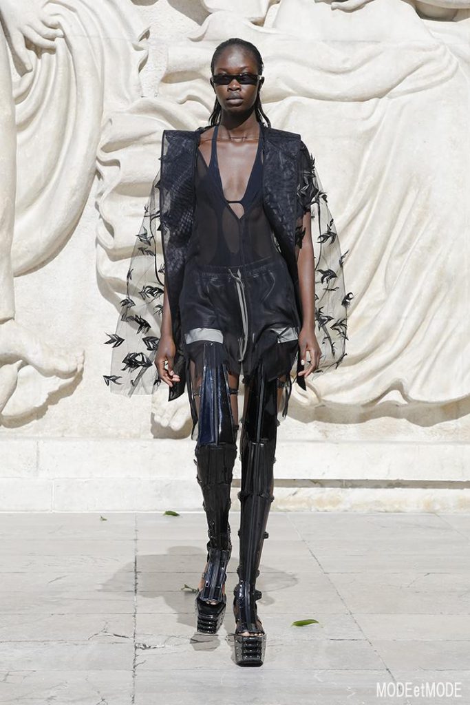 Rick_Owens_SS22_029