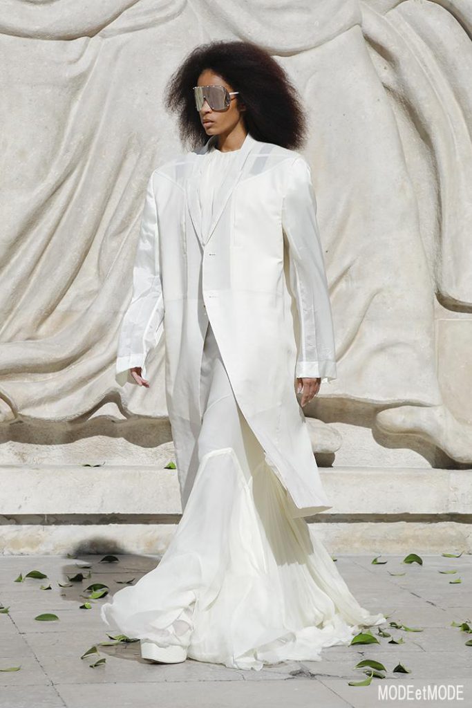 Rick_Owens_SS22_044
