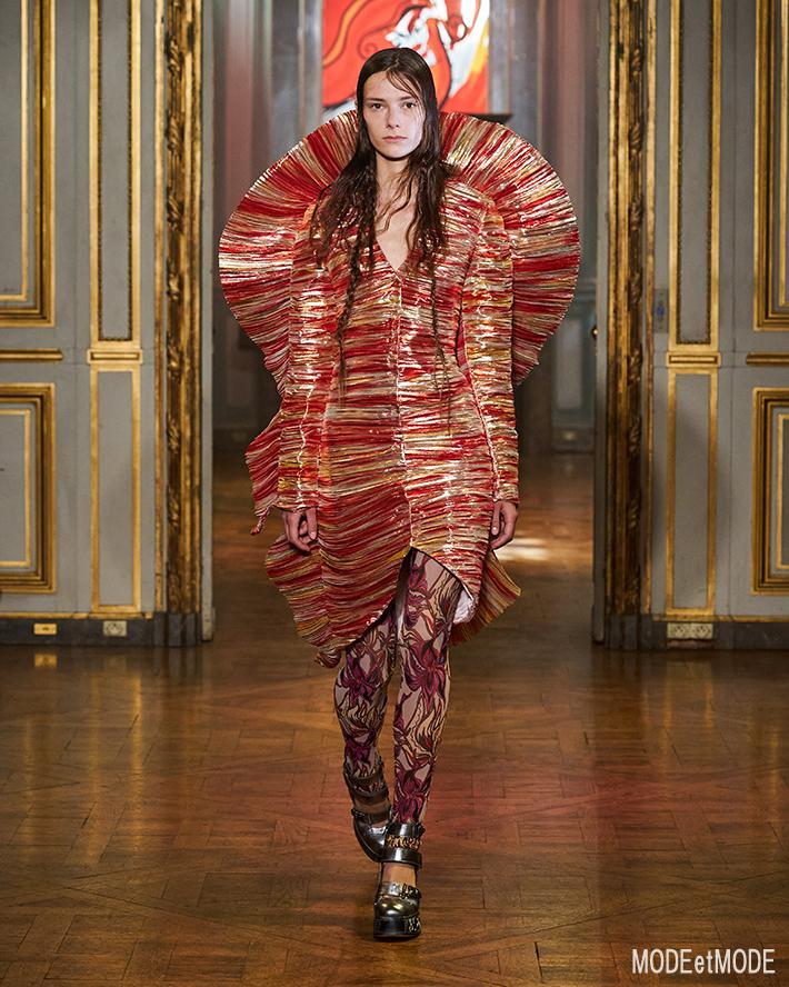 Rochas_SS22_007