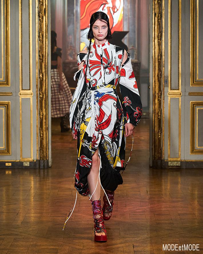 Rochas_SS22_020