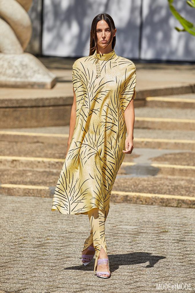 Rodarte_SS22_008