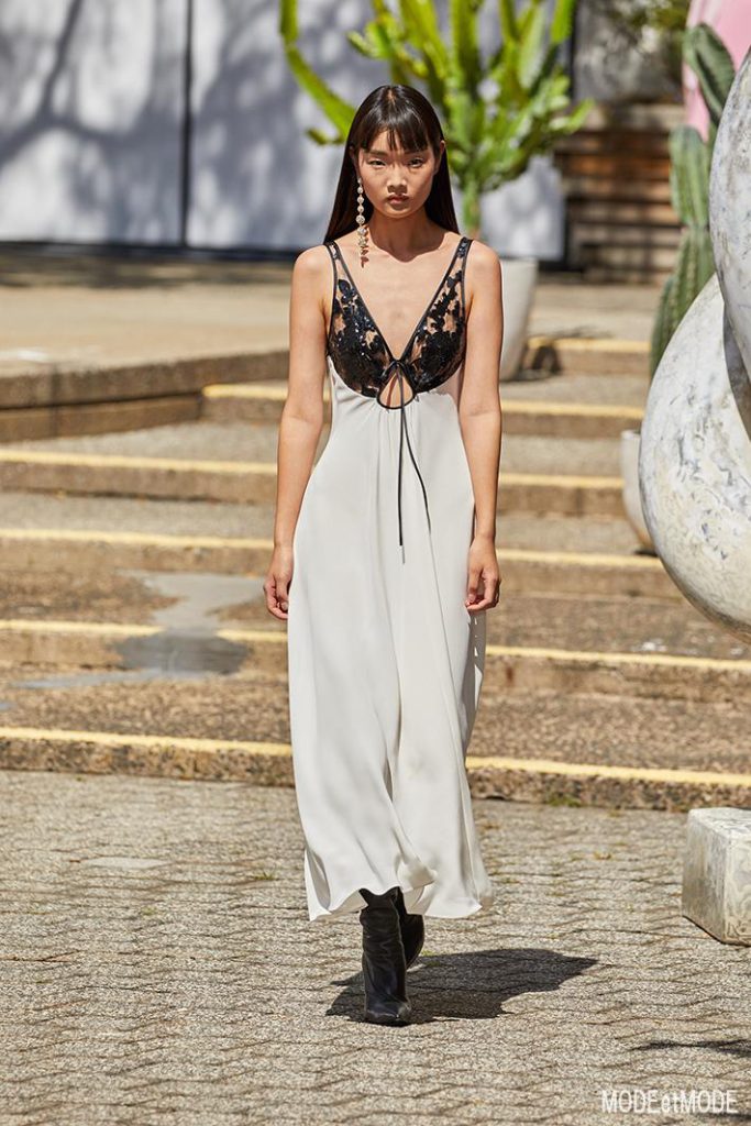 Rodarte_SS22_012