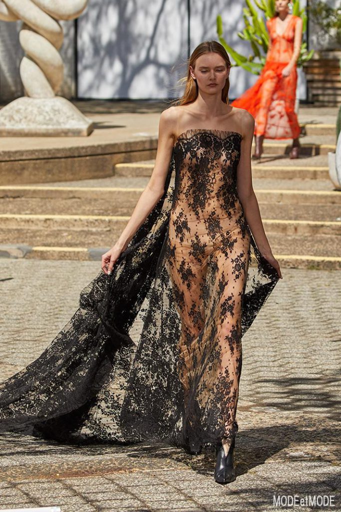 Rodarte_SS22_019