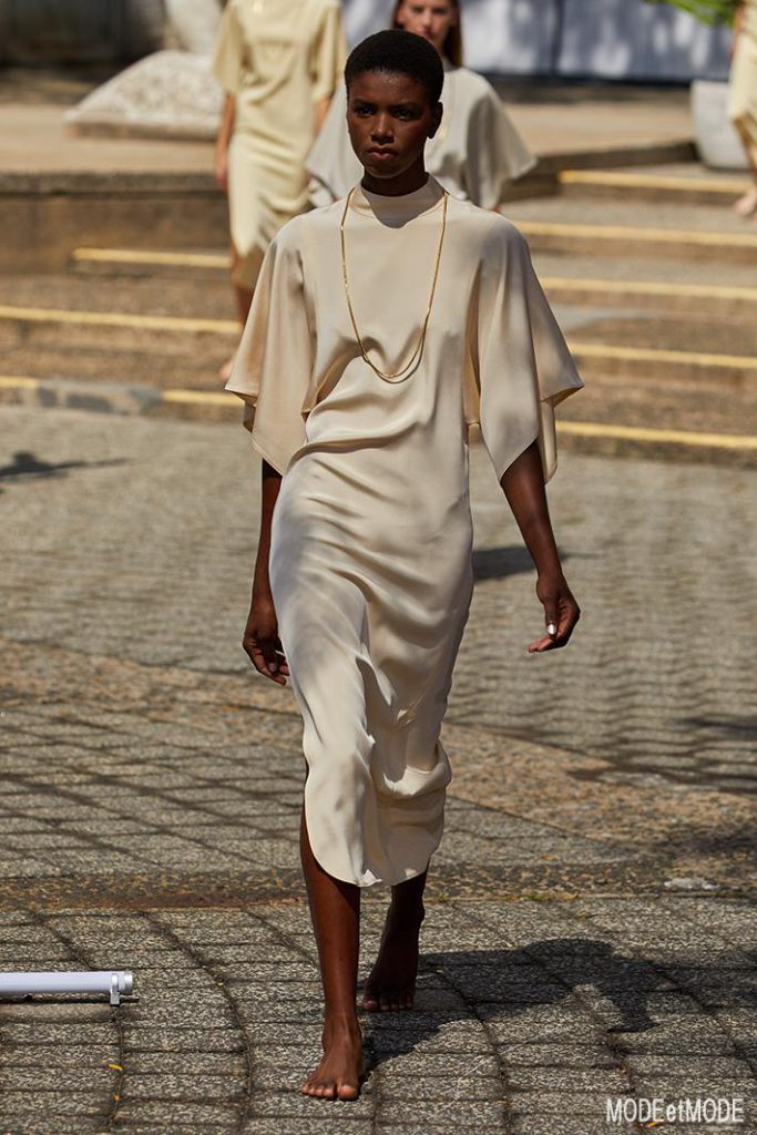 Rodarte_SS22_042