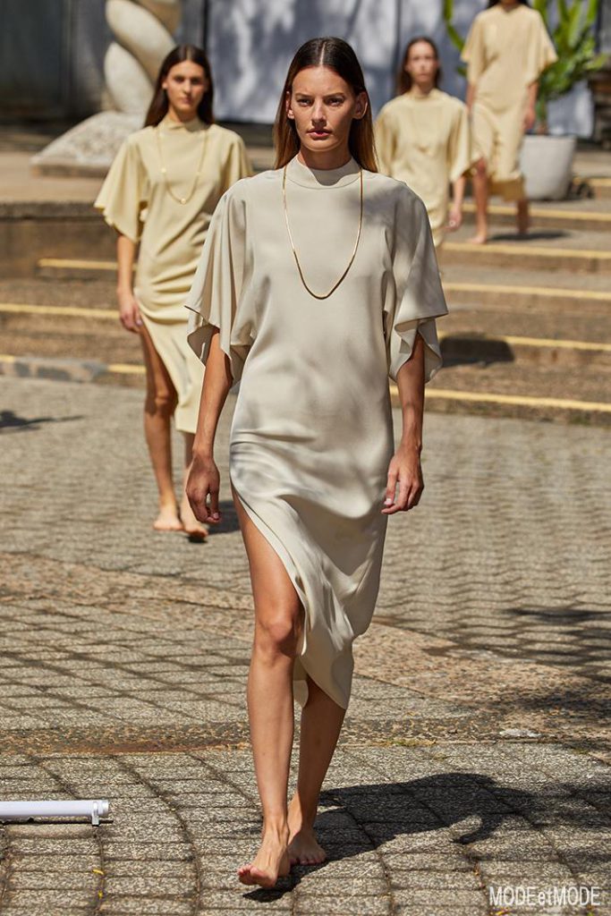 Rodarte_SS22_043