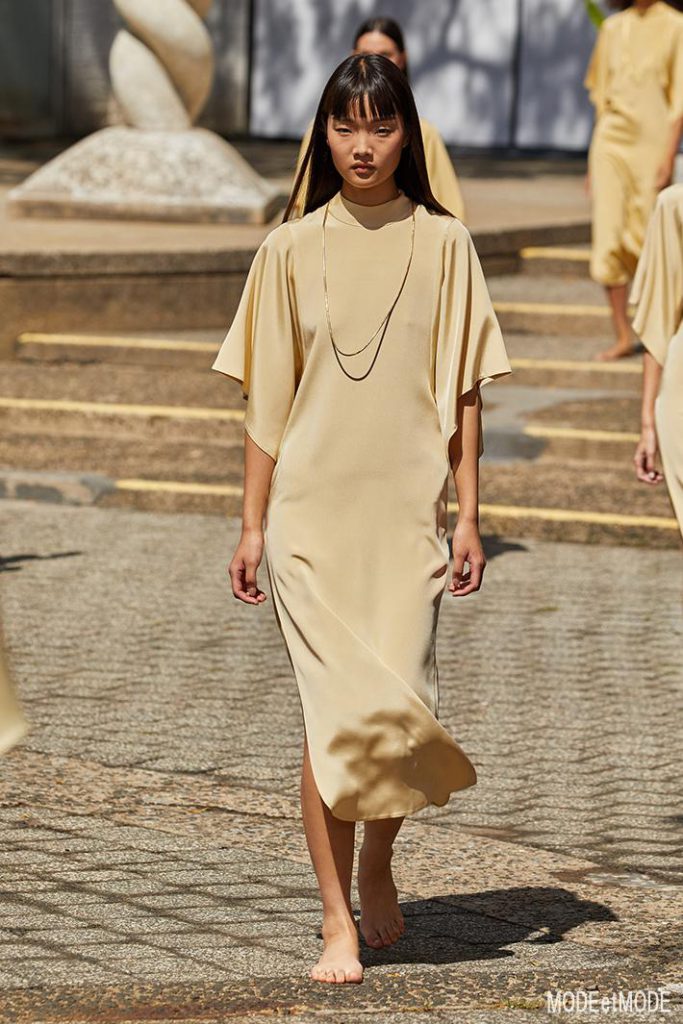 Rodarte_SS22_046