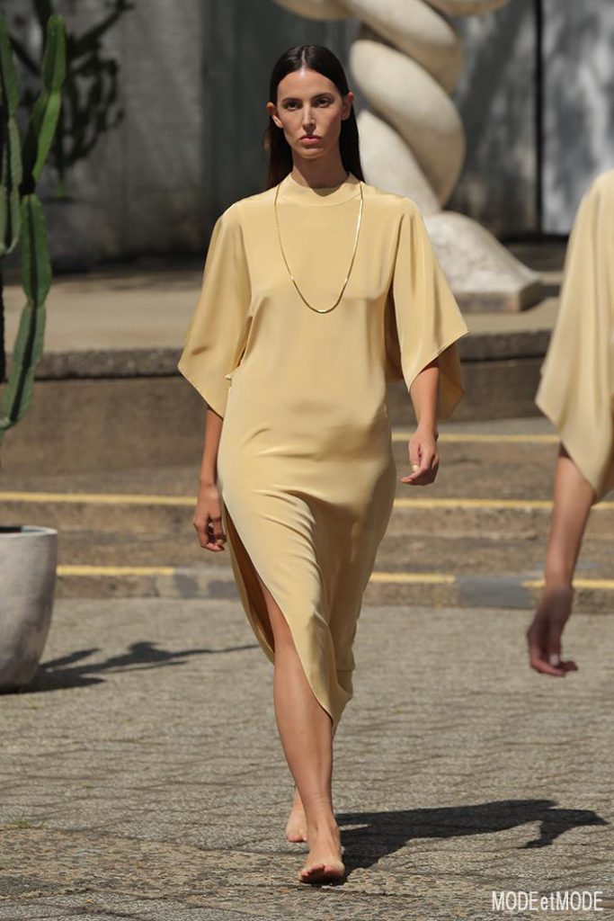 Rodarte_SS22_048