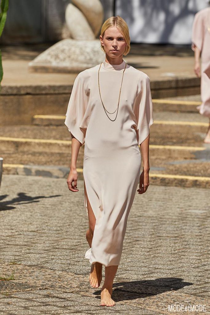 Rodarte_SS22_052