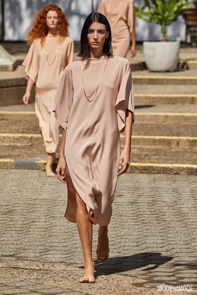 Rodarte_SS22_057