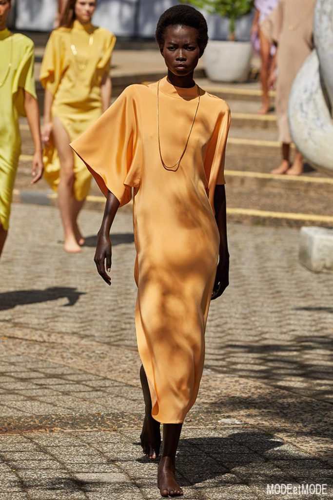 Rodarte_SS22_068