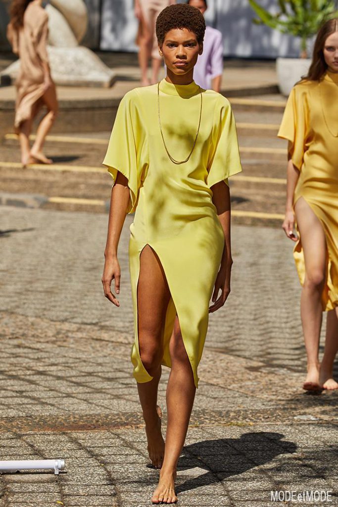 Rodarte_SS22_069