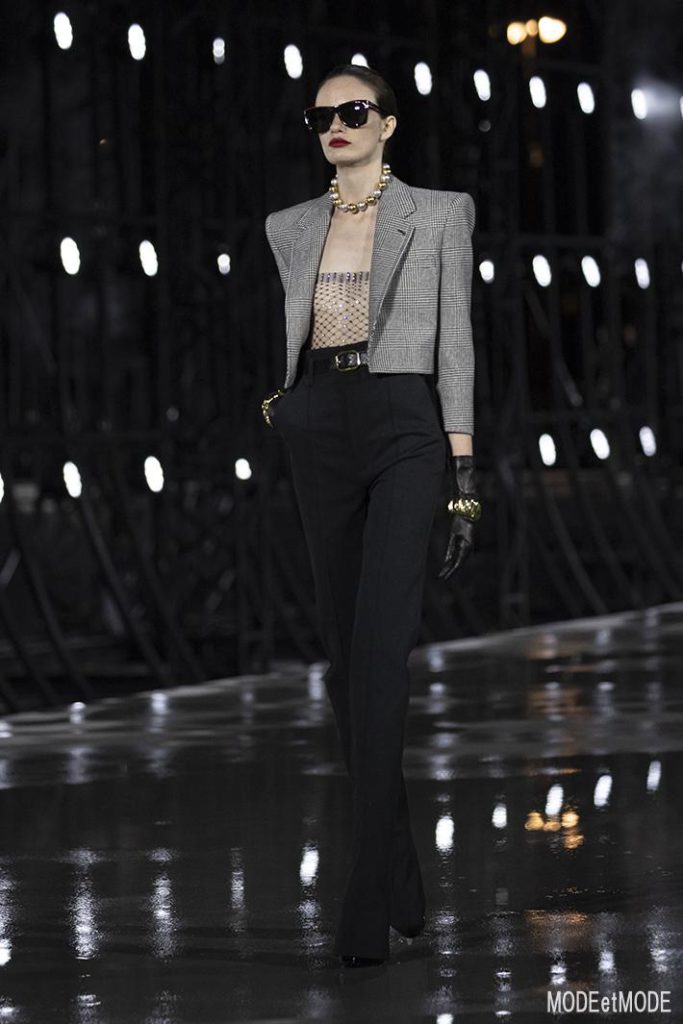 Saint_Laurent_SS22_006