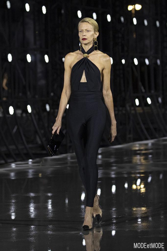 Saint_Laurent_SS22_020