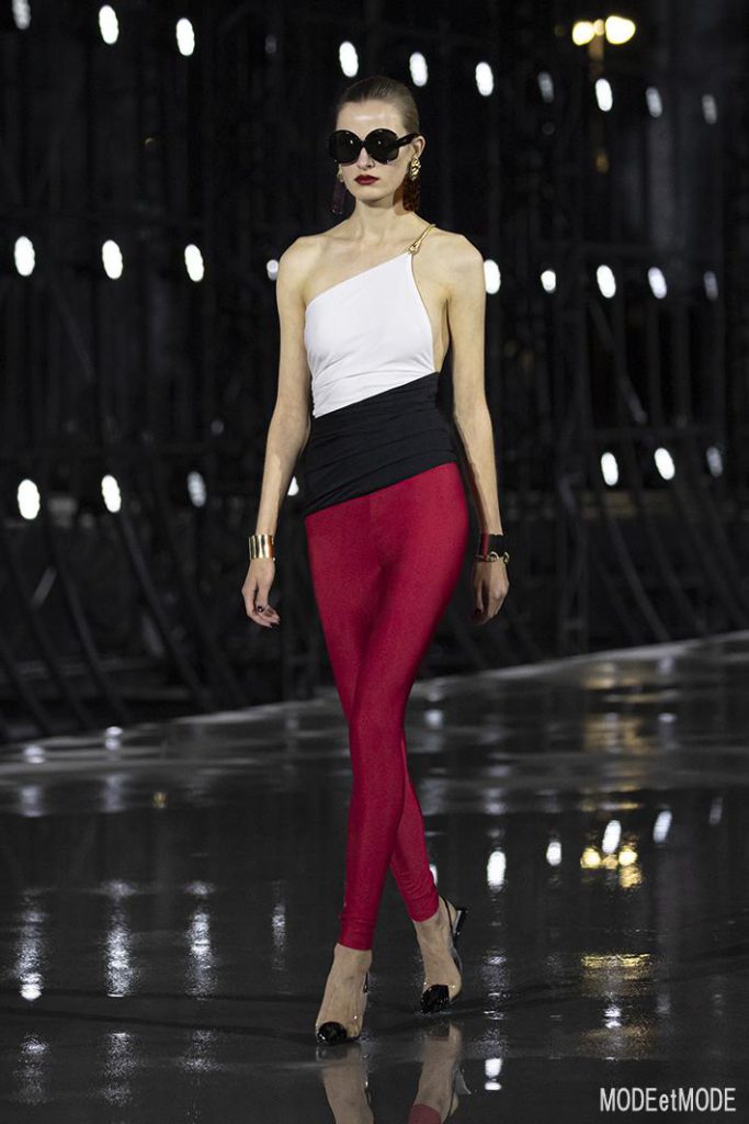 Saint_Laurent_SS22_022