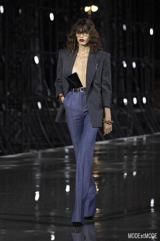 Saint_Laurent_SS22_037