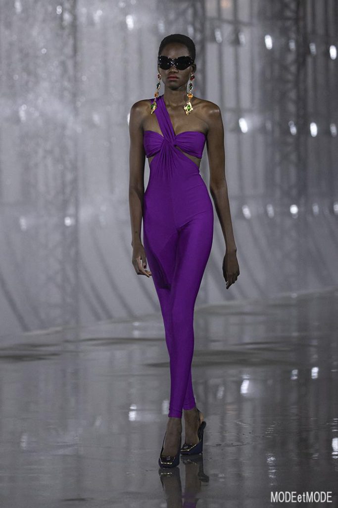 Saint_Laurent_SS22_055