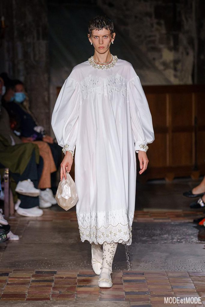 Simone_Rocha_SS22_018