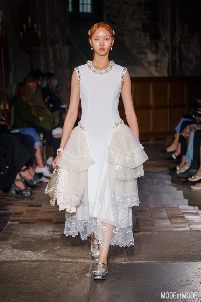 Simone_Rocha_SS22_030