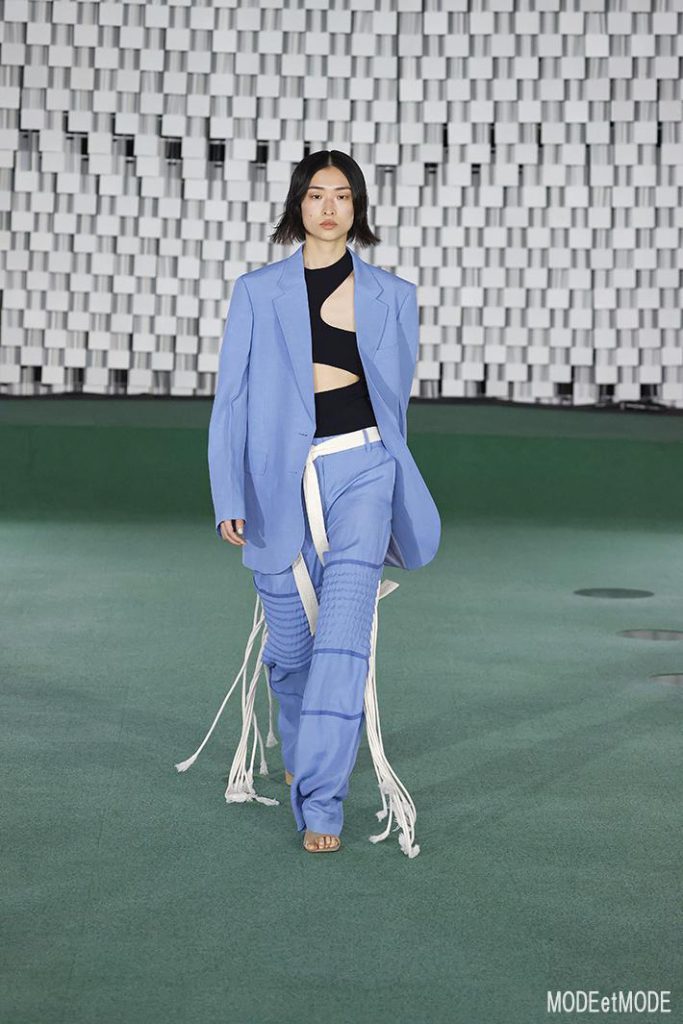 Stella_McCartney_SS22_002