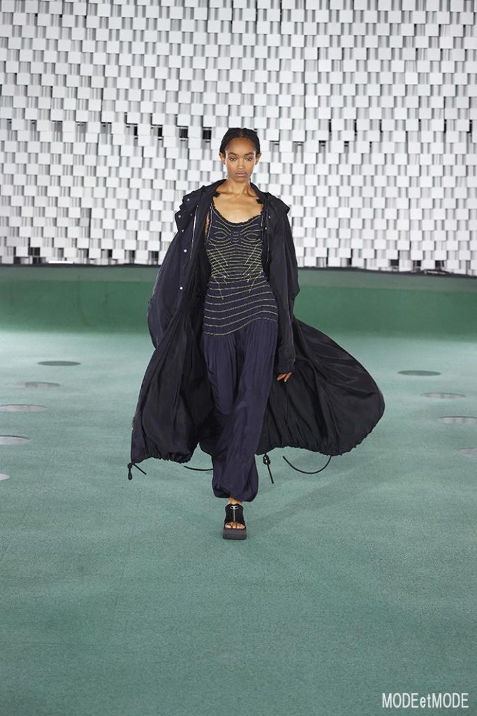 Stella_McCartney_SS22_022
