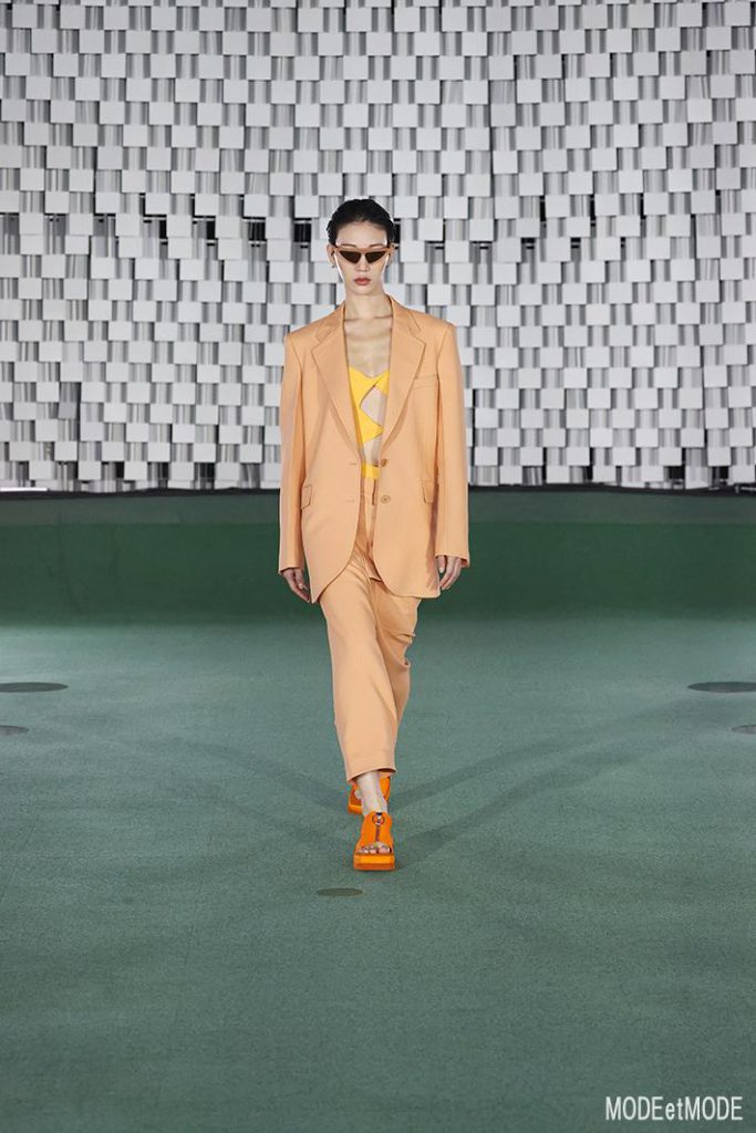 Stella_McCartney_SS22_030