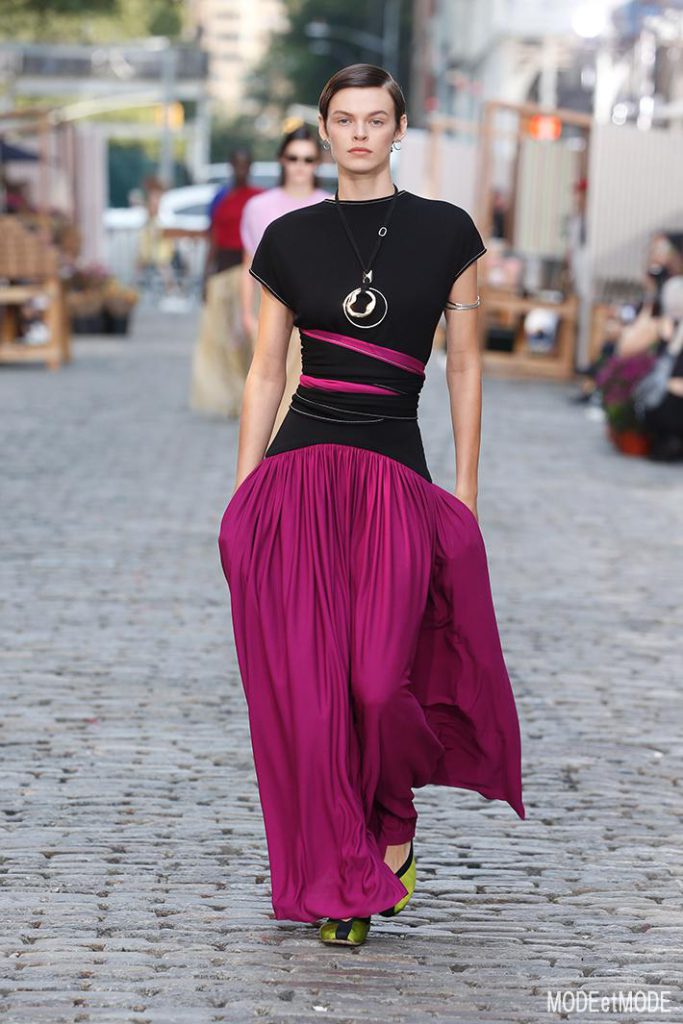 SS22