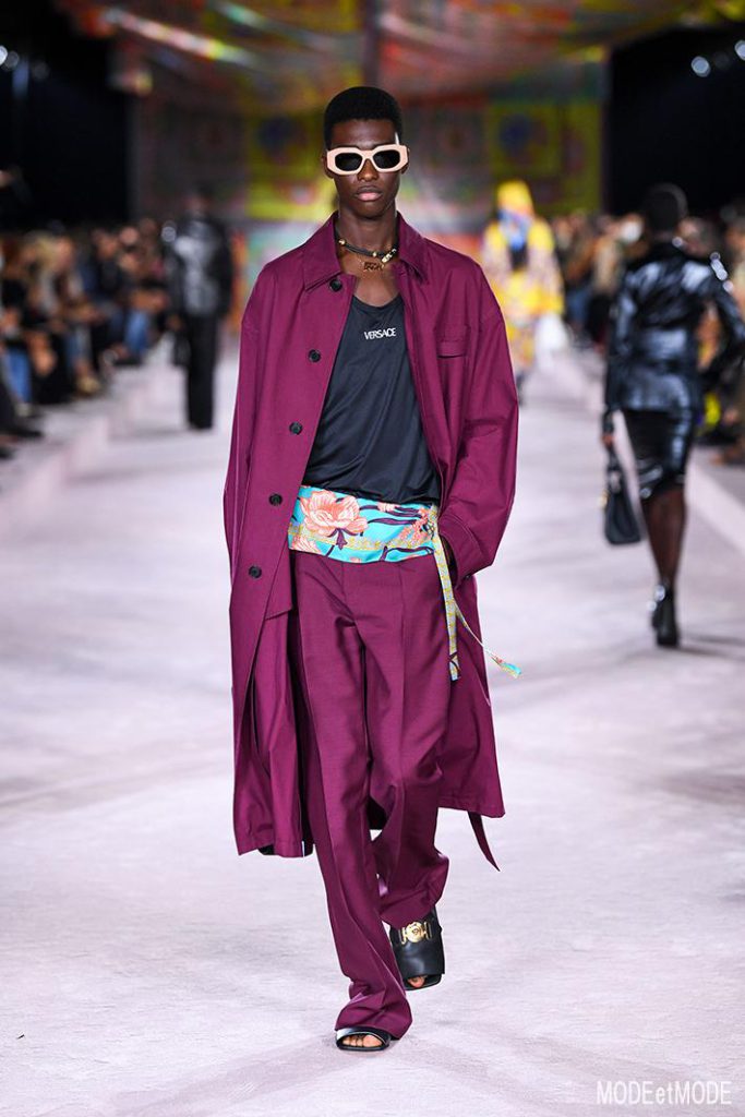 Versace_SS22_016