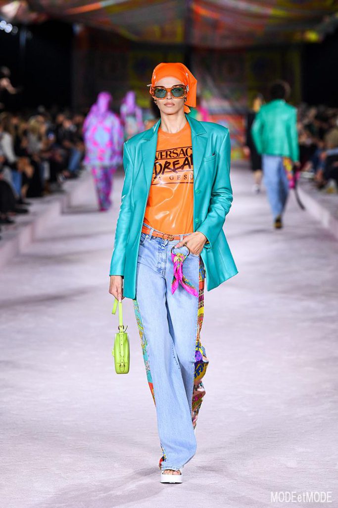 Versace_SS22_038