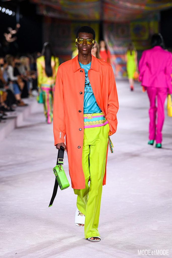 Versace_SS22_050