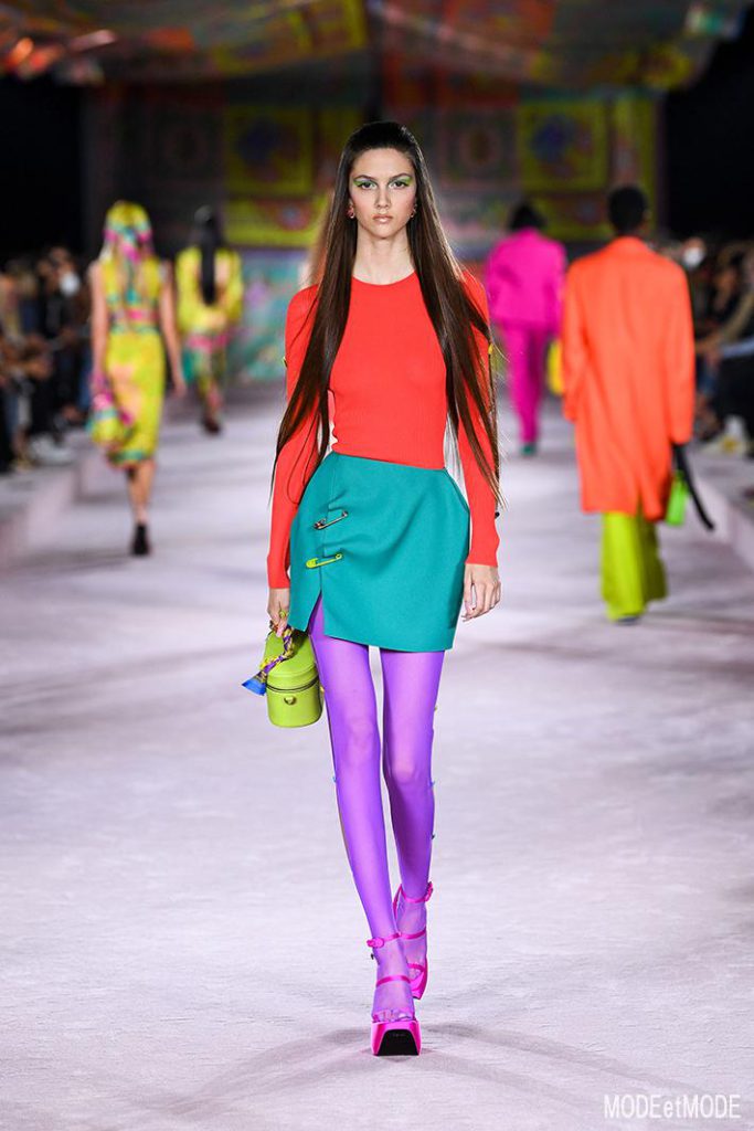Versace_SS22_052