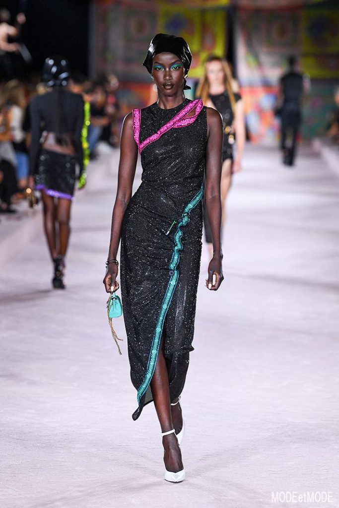 Versace_SS22_073