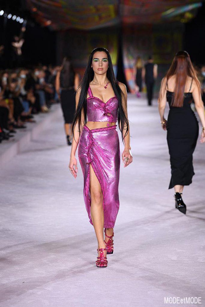 Versace_SS22_079