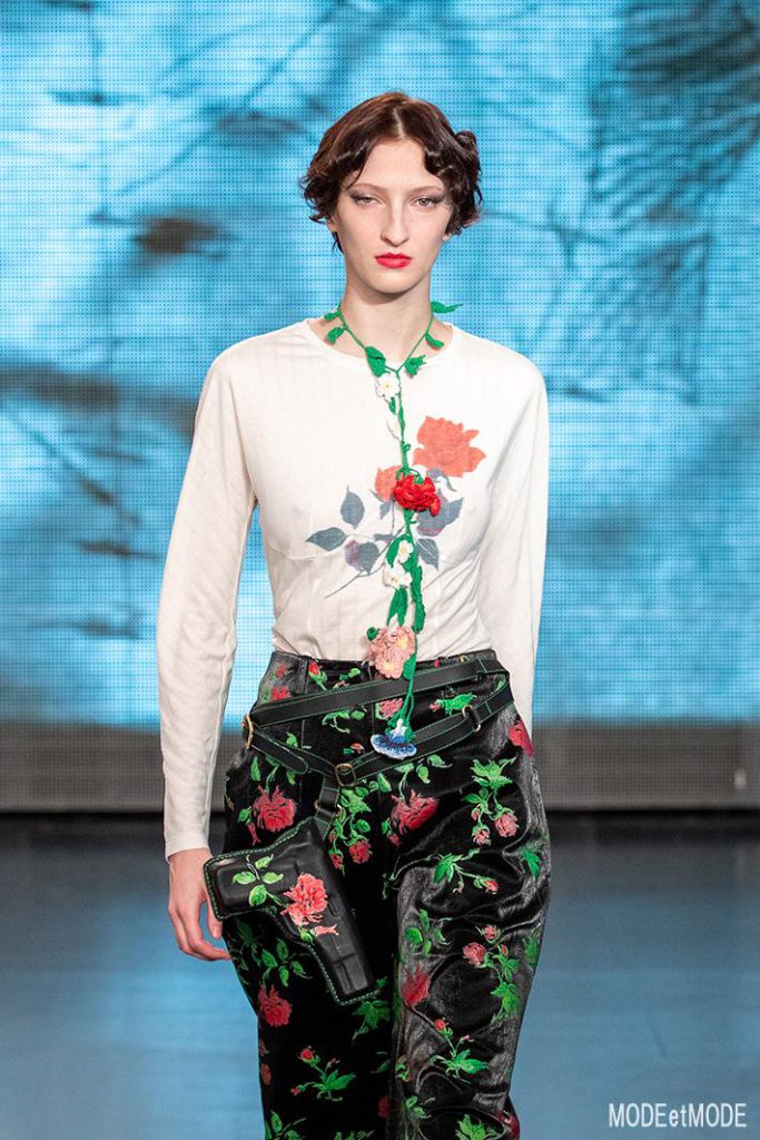 London Fashion Week Spring Summer 2022 – Yuhan Wang