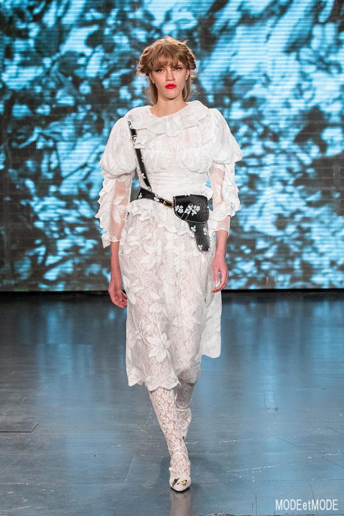London Fashion Week Spring Summer 2022 – Yuhan Wang