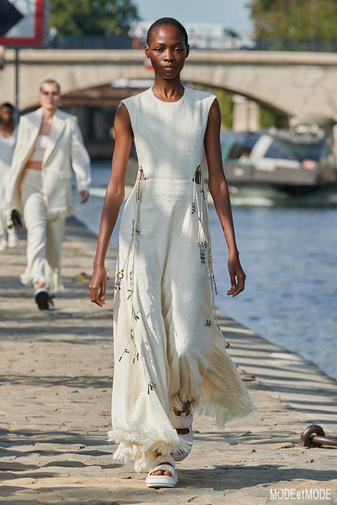 Chloé_SS22_002