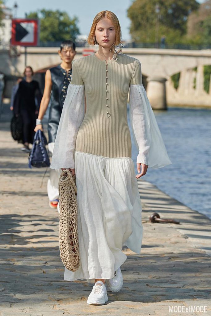 Chloé_SS22_015
