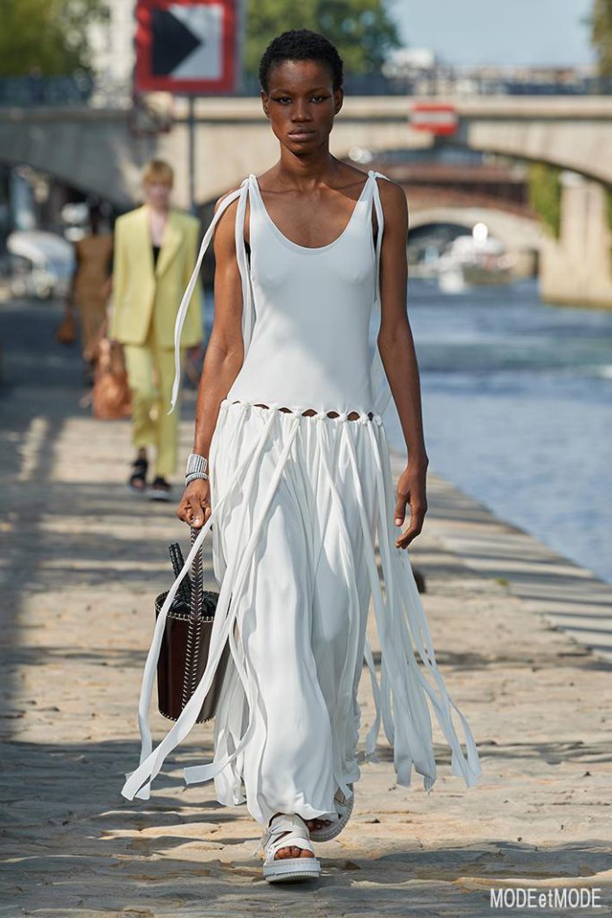 Chloé_SS22_004