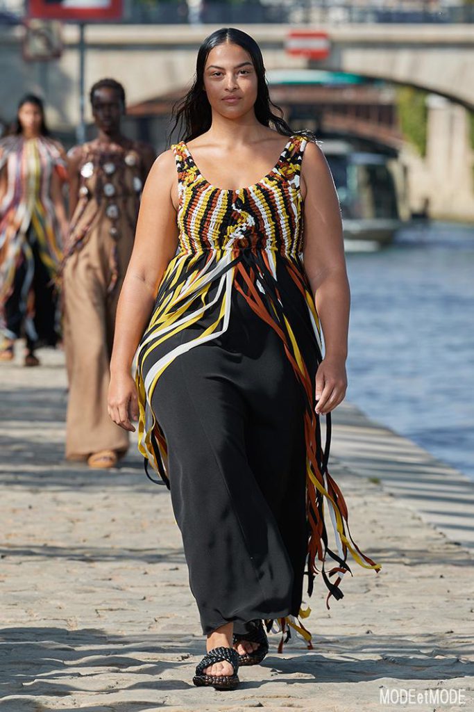 Chloé_SS22_027