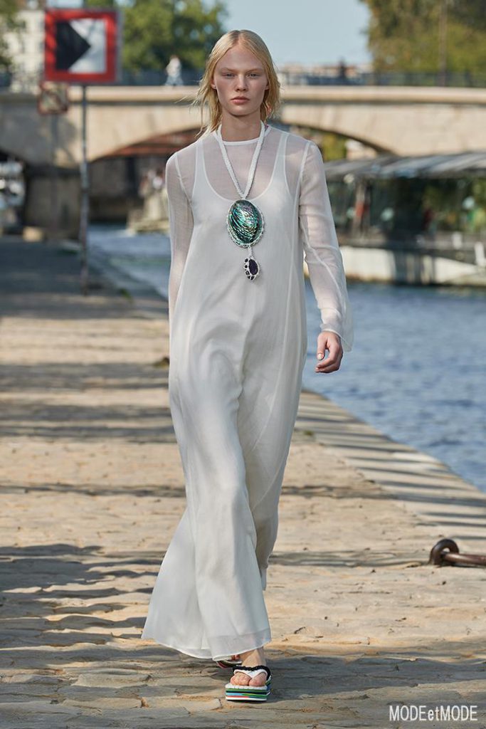 Chloé_SS22_031
