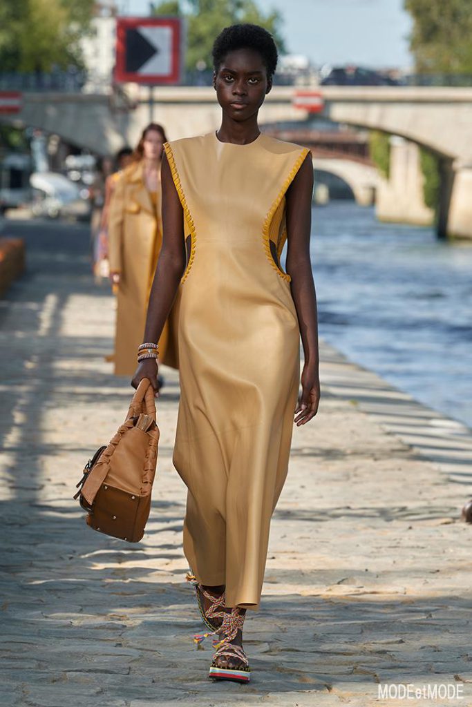 Chloé_SS22_007
