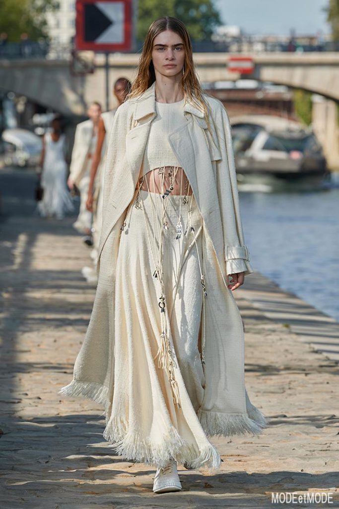 Chloé_SS22_001