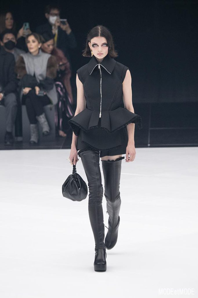 givenchy_SS22_003
